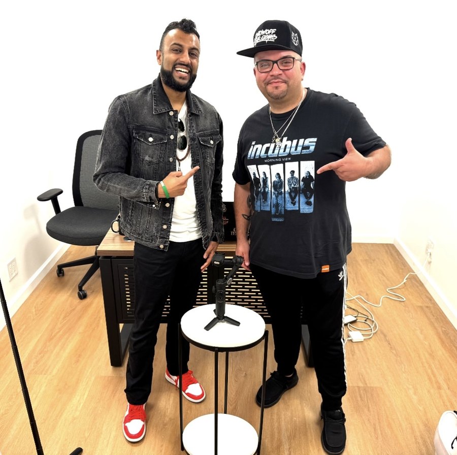 Beats, Rhymes y Comunidad guest